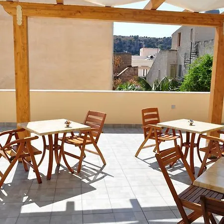 Rooms And Breakfast Zefiro San Vito Lo Capo Chambre photo