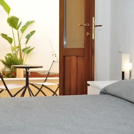 Rooms And Breakfast Zefiro San Vito Lo Capo Chambre photo