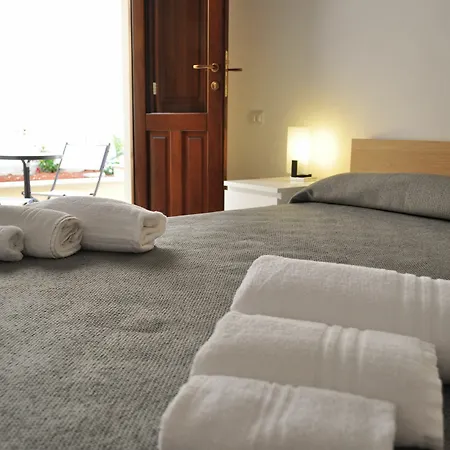 Rooms And Breakfast Zefiro San Vito Lo Capo Extérieur photo
