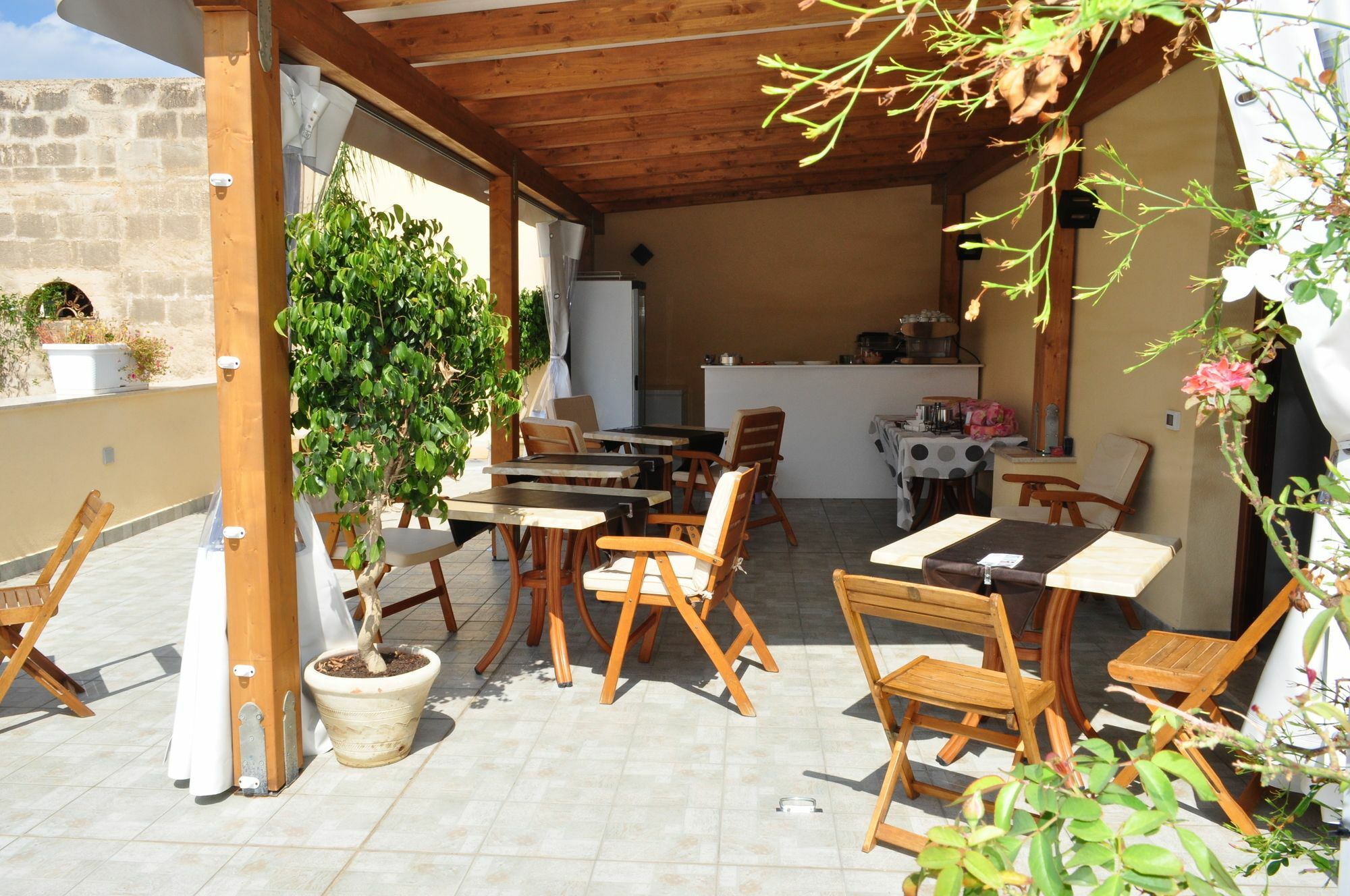 Rooms And Breakfast Zefiro Gasthof 3*